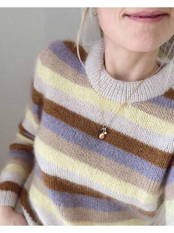 Aros Sweater