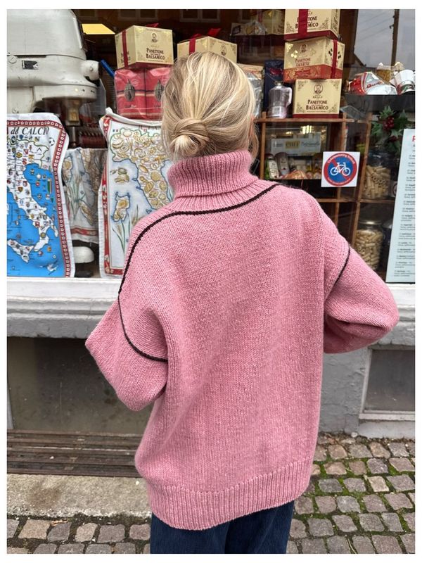 Linea Sweater 