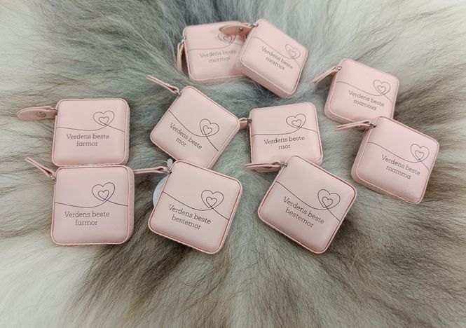 Hovedbilde Målebånd med tekst 